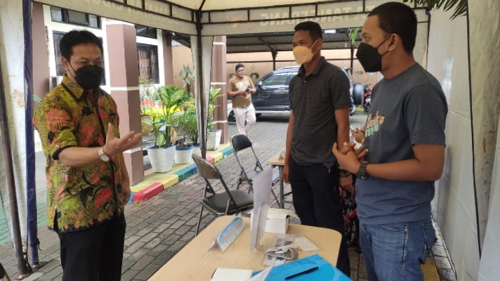 Camat Cibodas Monitoring pelaksanaan Job Fair Kelurahan Cibodasari